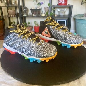 adidas Kids Black and Gray Sneakers with Multicolor Soles